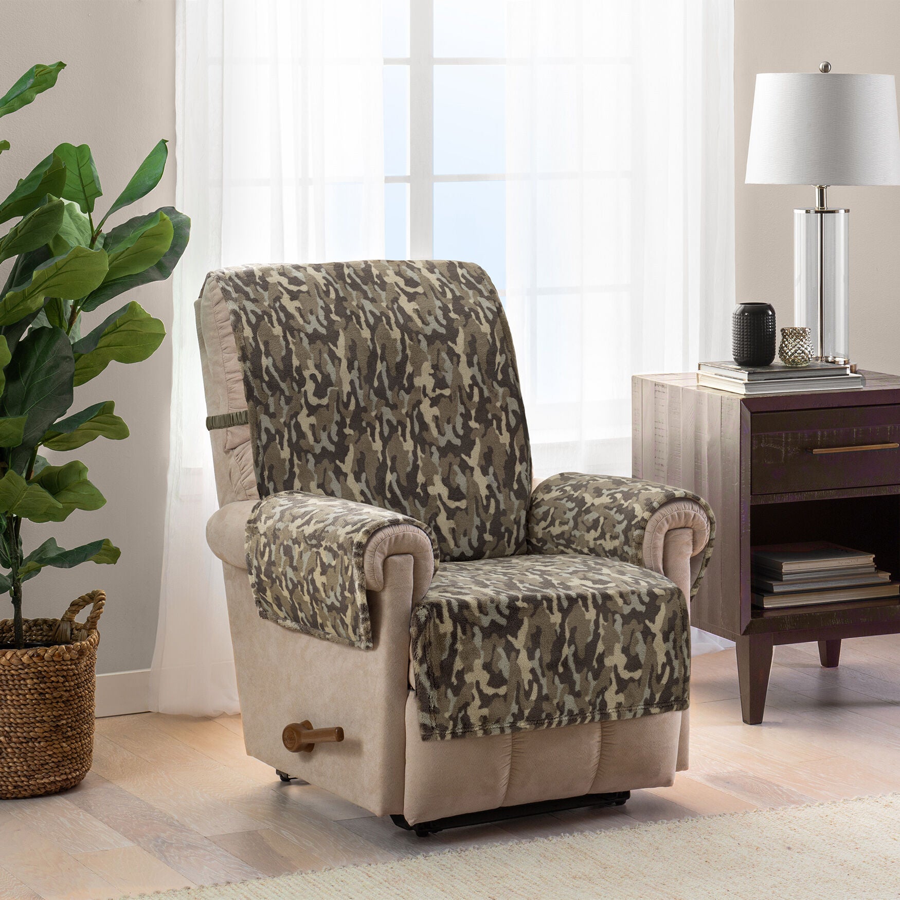 Camo Plush Recliner Furniture Cover, OLIVE, hi-res image number 0