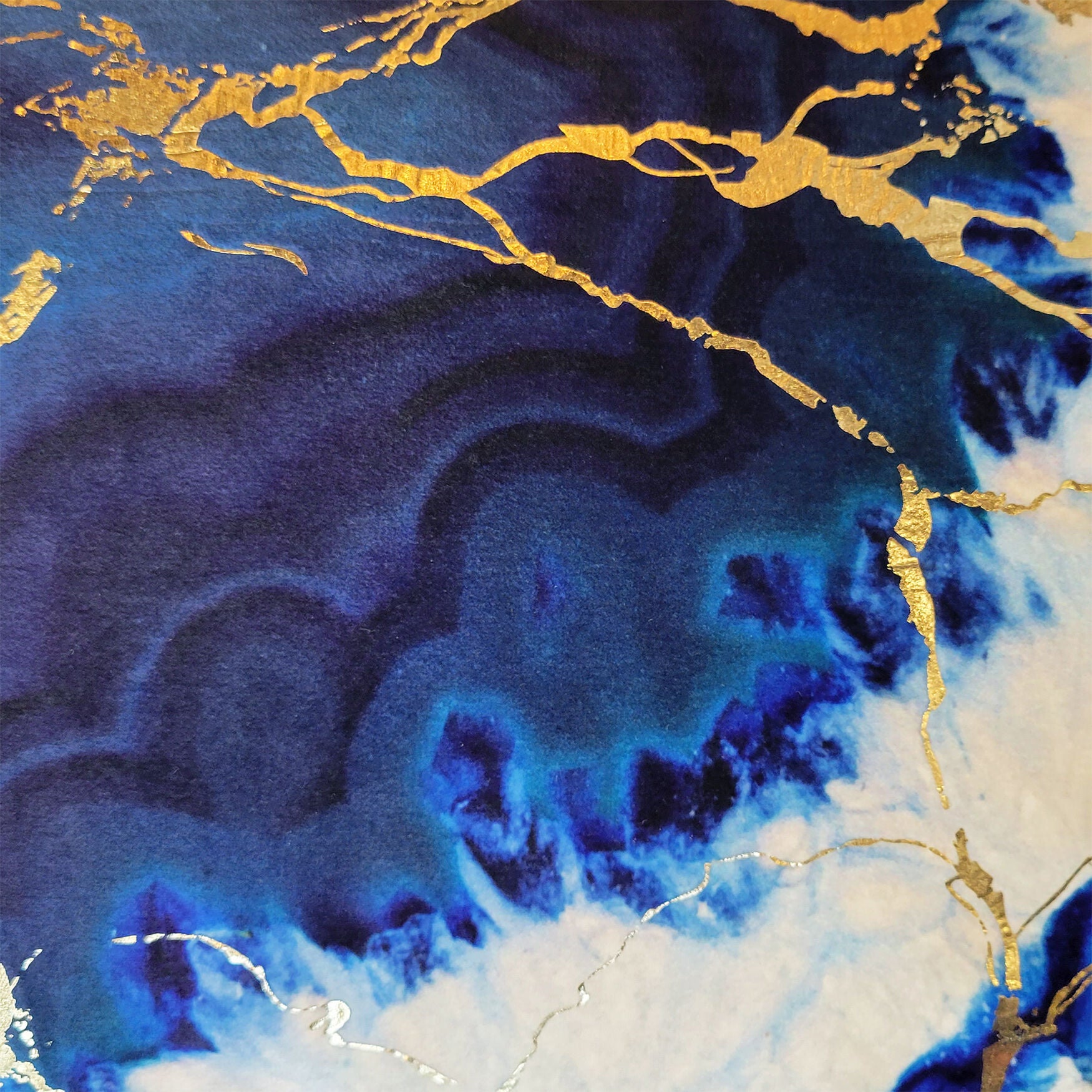 Edie@Home Velvet Geode Metallic Lumbar Decorative Pillow Dec Pillow, , alternate image number 4