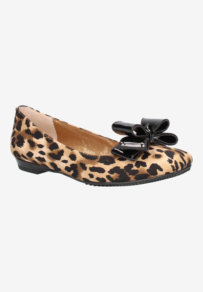 Vesey Flats, BROWN BLACK, hi-res image number null