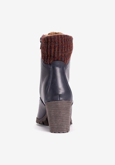 Lacy Lori Water Resistant Boot, , on-hover image number null