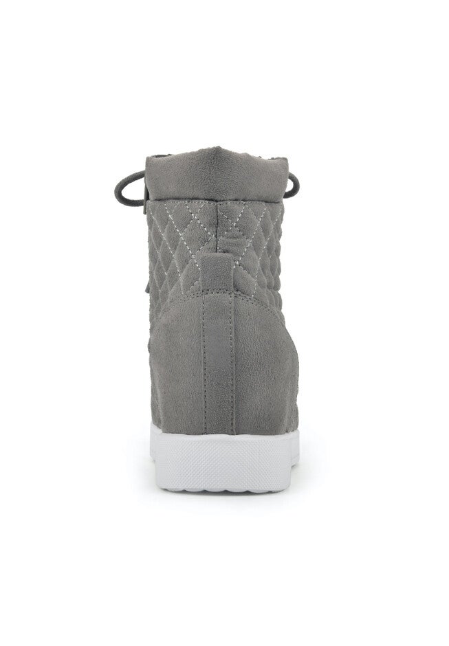 Unreal Sneaker, , on-hover image number null