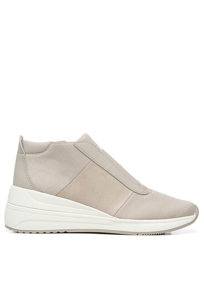 Gwyn Water Repellent Sneaker, , alternate image number null