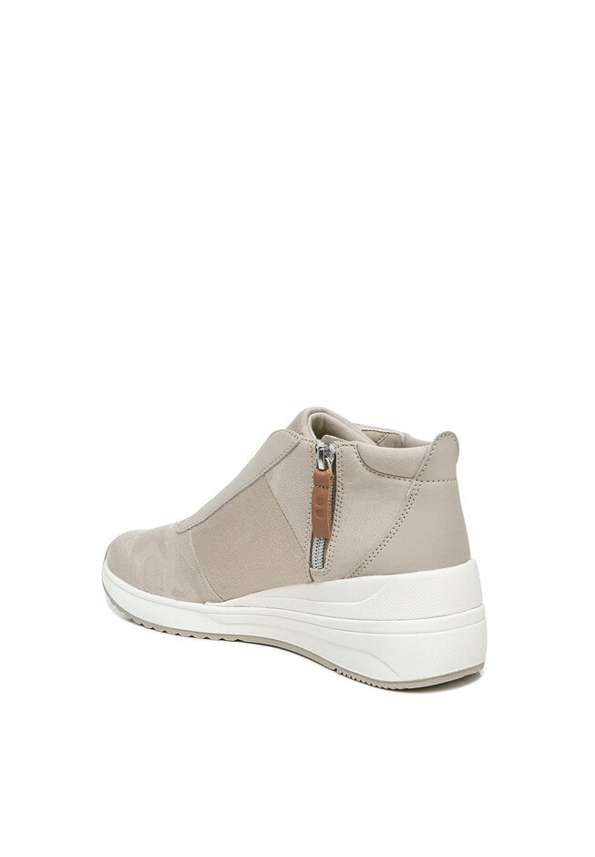 Gwyn Water Repellent Sneaker, , alternate image number null