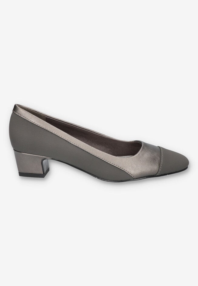 Dottie Pump, , alternate image number null