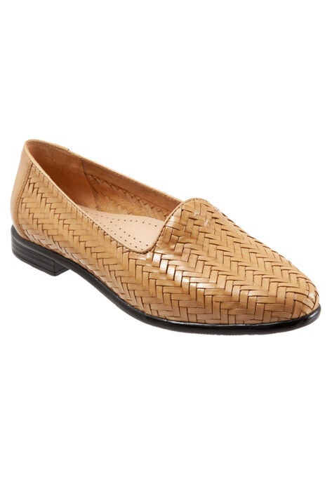 Liz Iii Flats, BONE, hi-res image number null
