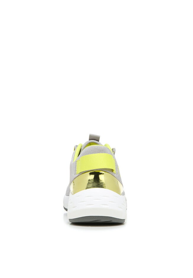 Persist Xt Sneaker, , on-hover image number 1