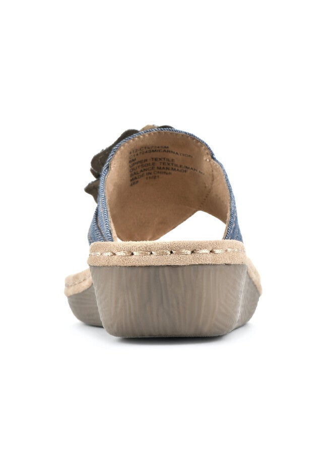 Cliffs Carnation Wedge Sandal, , on-hover image number null