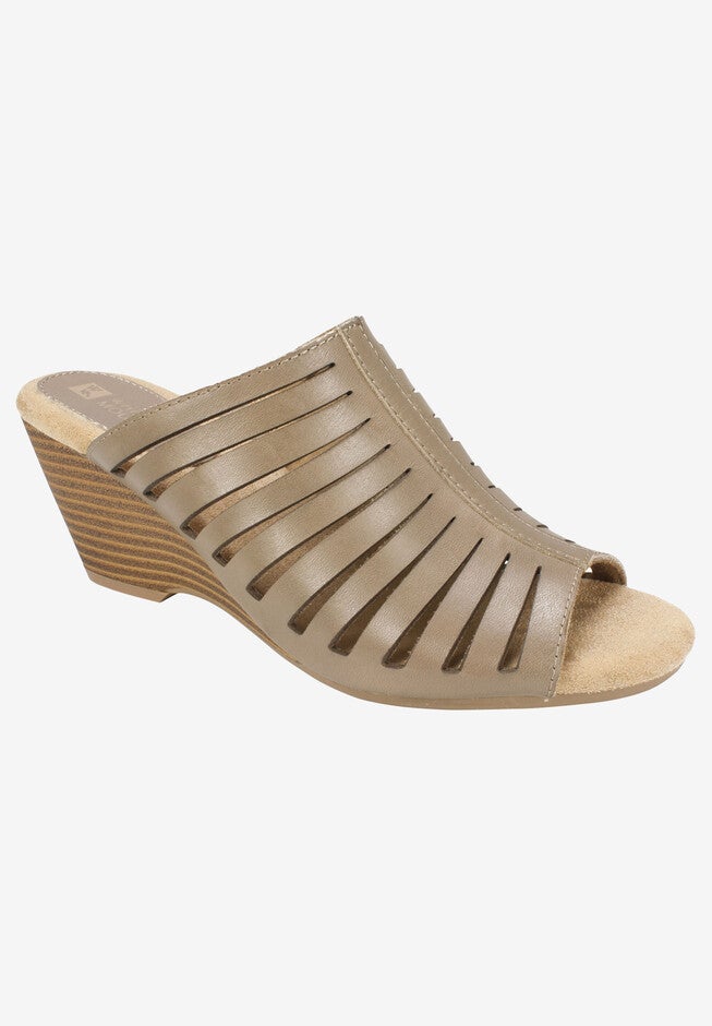 Pisces Slide , TAUPE, hi-res image number 0