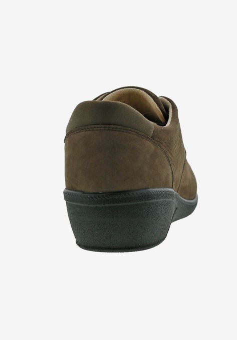 Jemma Flats, , on-hover image number null