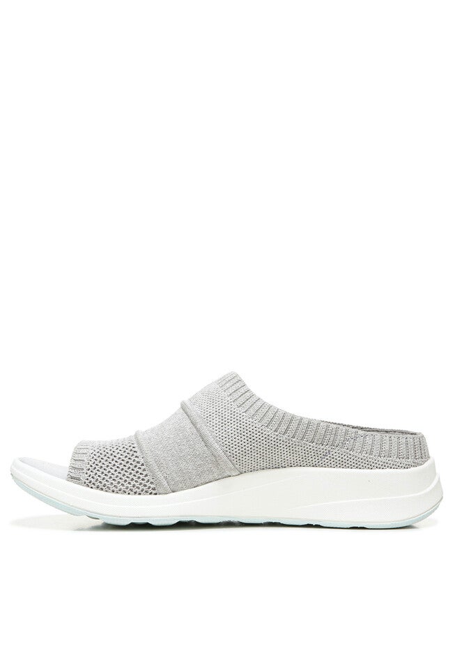 Iconic Slip On Sandal, , alternate image number null