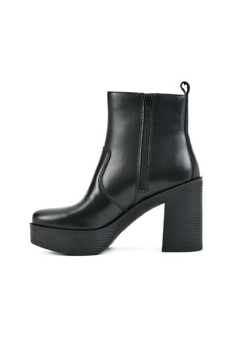 Hawthorne Ankle Boot, , alternate image number null