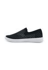 White Mountain Courageous Sneaker, , alternate image number null