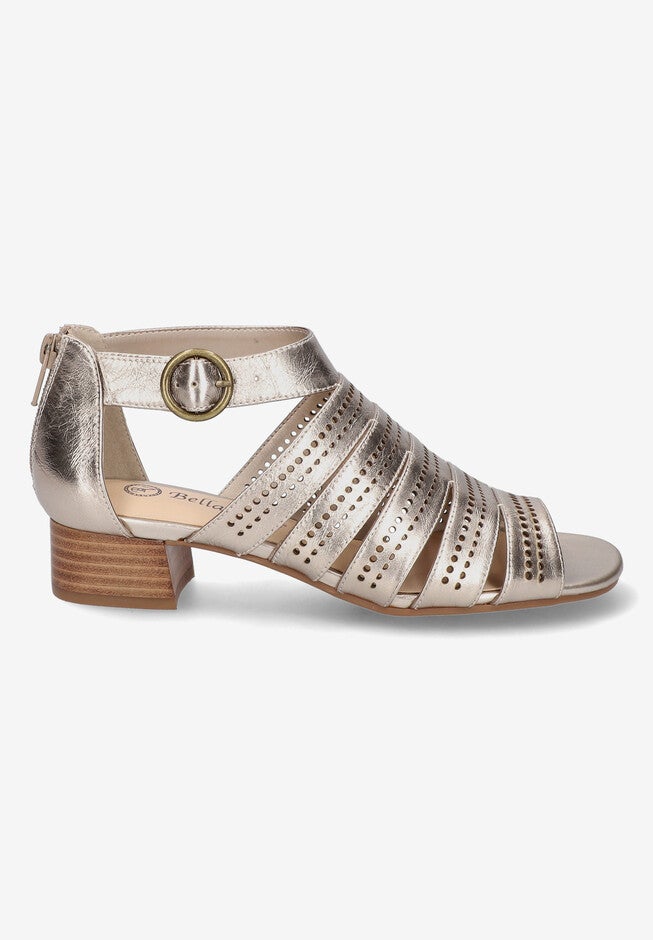 Betsy Sandal, , alternate image number null
