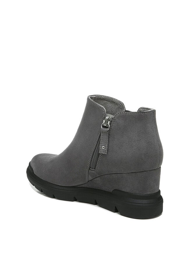 Riley Lug Boot, , alternate image number null