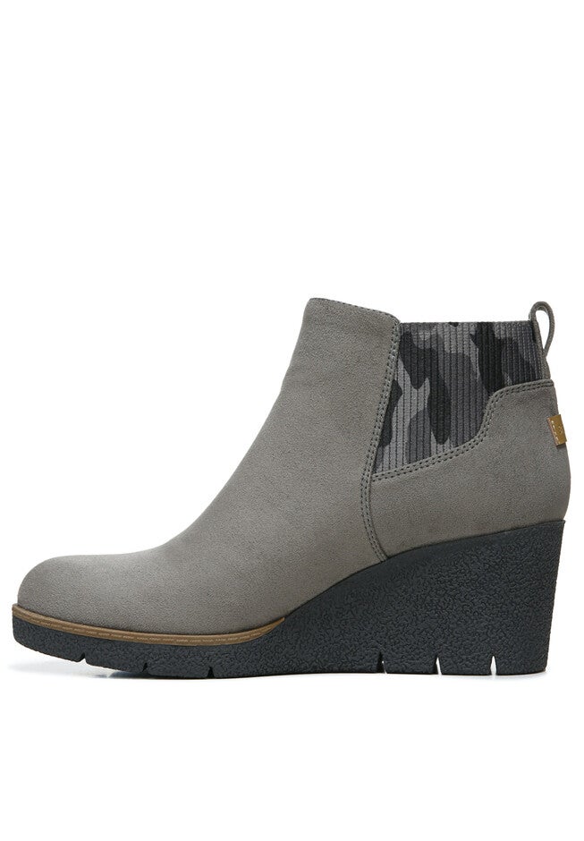 Lean In Bootie, , alternate image number null