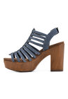 White Mountain Astonish Clog, , alternate image number null