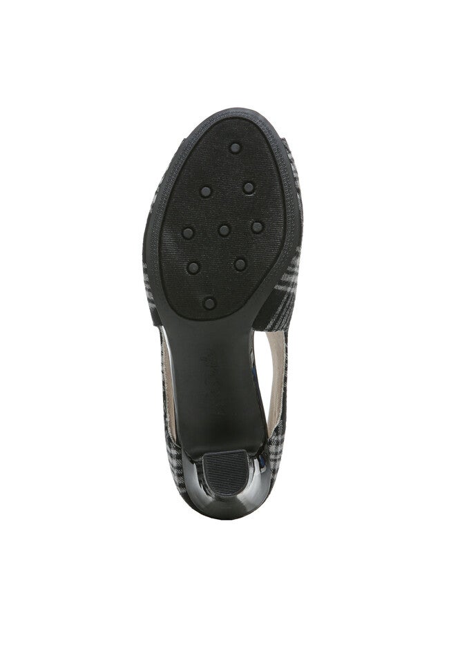Carla Pump, , alternate image number 6