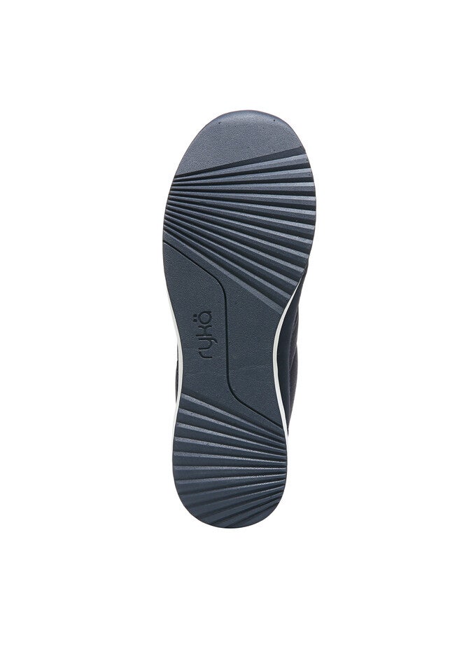 Gia Puff Bootie, , alternate image number null