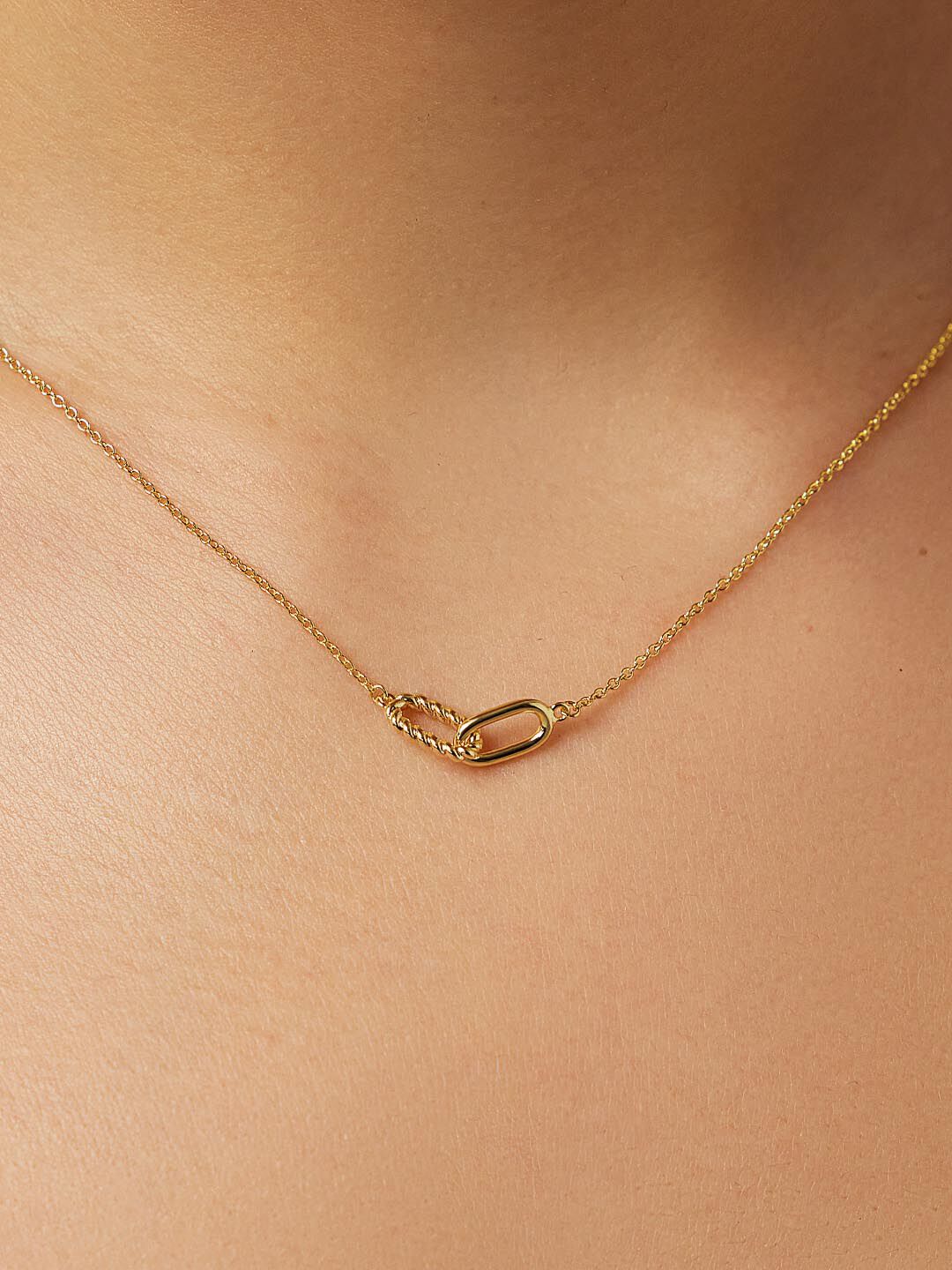 Gold Pendant Necklace - Juniper, GOLD, alternate image number 1