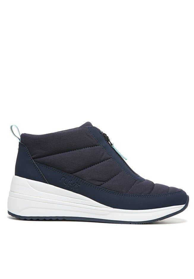 Gia Puff Bootie, , alternate image number null