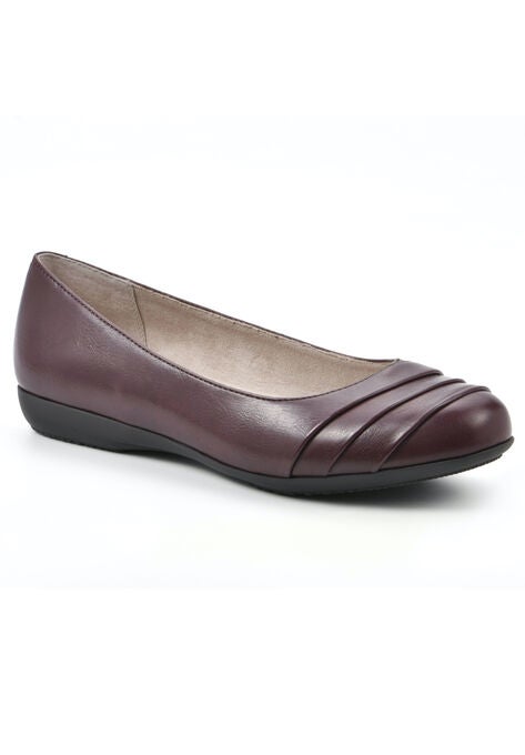 Clara Flat , CORDOVAN SMOOTH, hi-res image number null