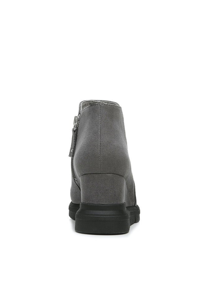 Riley Lug Boot, , on-hover image number null