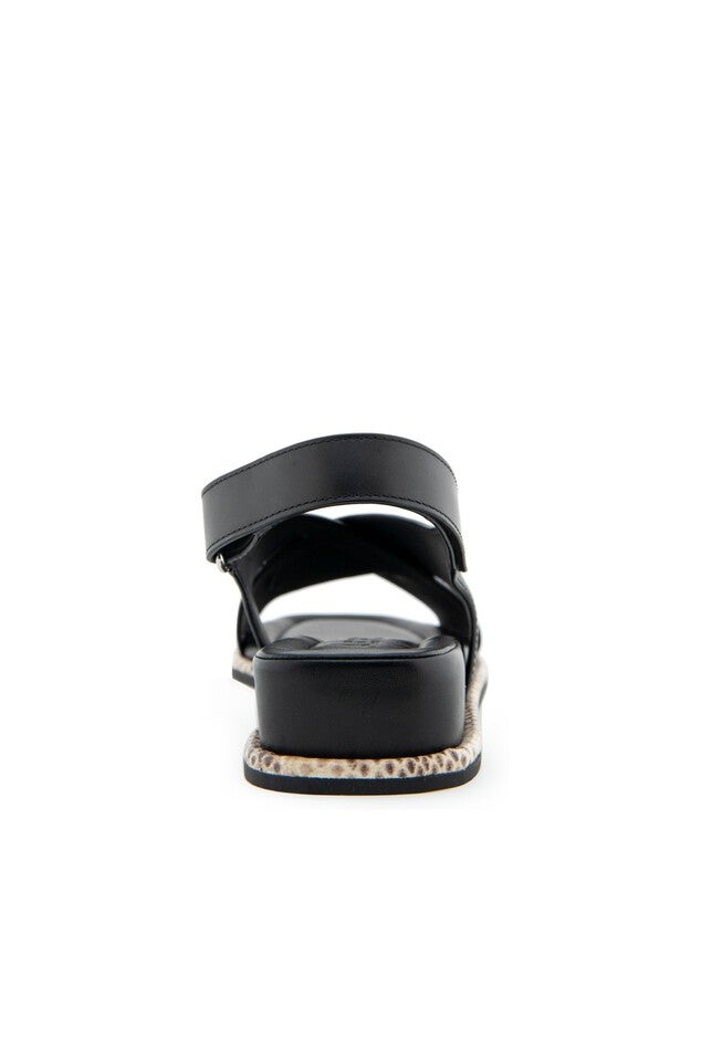 Bron Sandal, , on-hover image number null