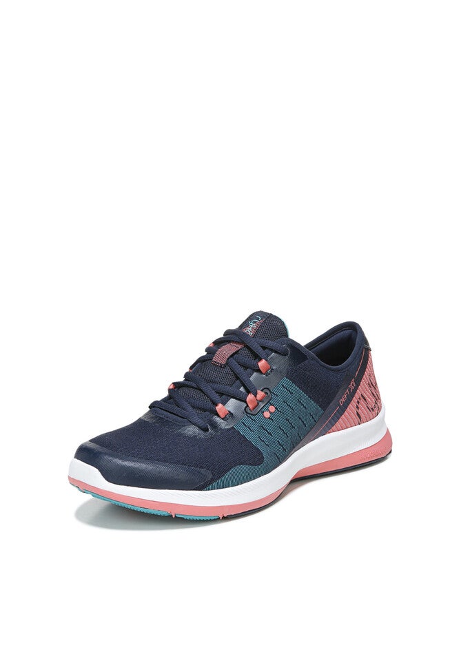 Deft Cross Training Sneaker, , alternate image number null