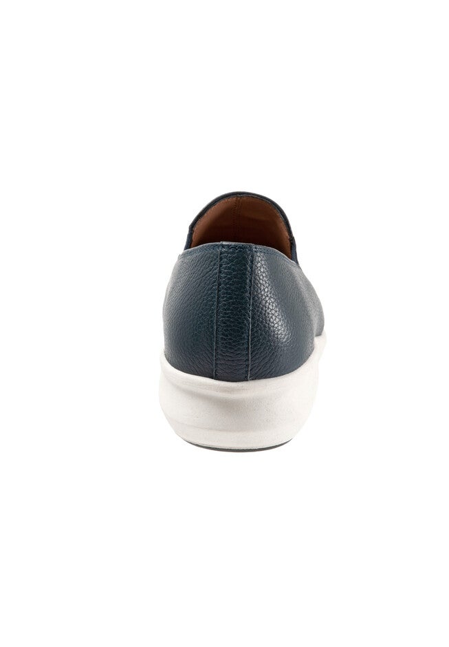 Irene Sneaker, , on-hover image number null