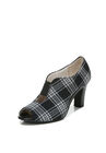 Carla Pump, , alternate image number null