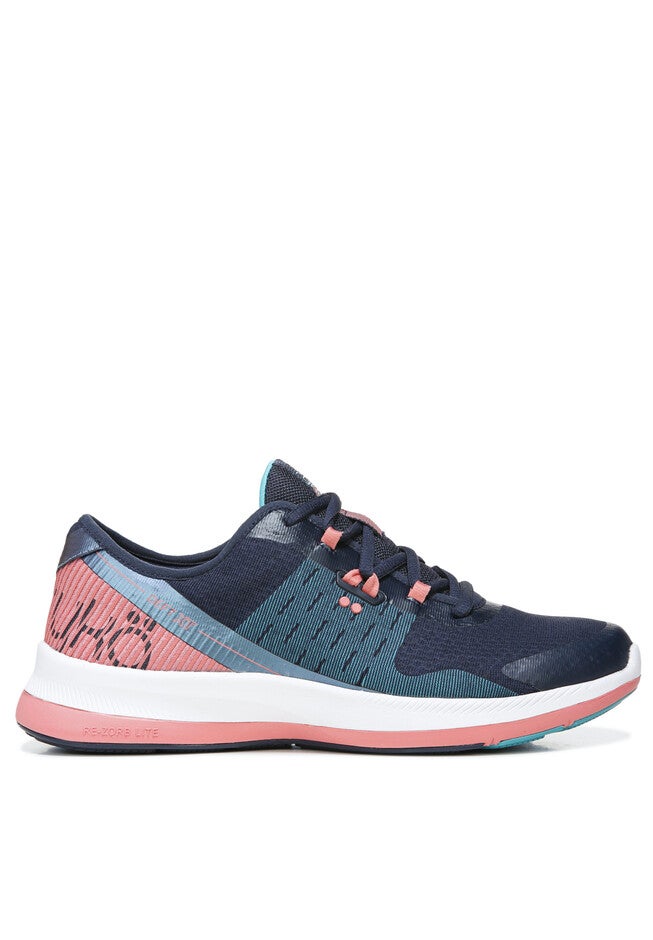 Deft Cross Training Sneaker, , alternate image number null