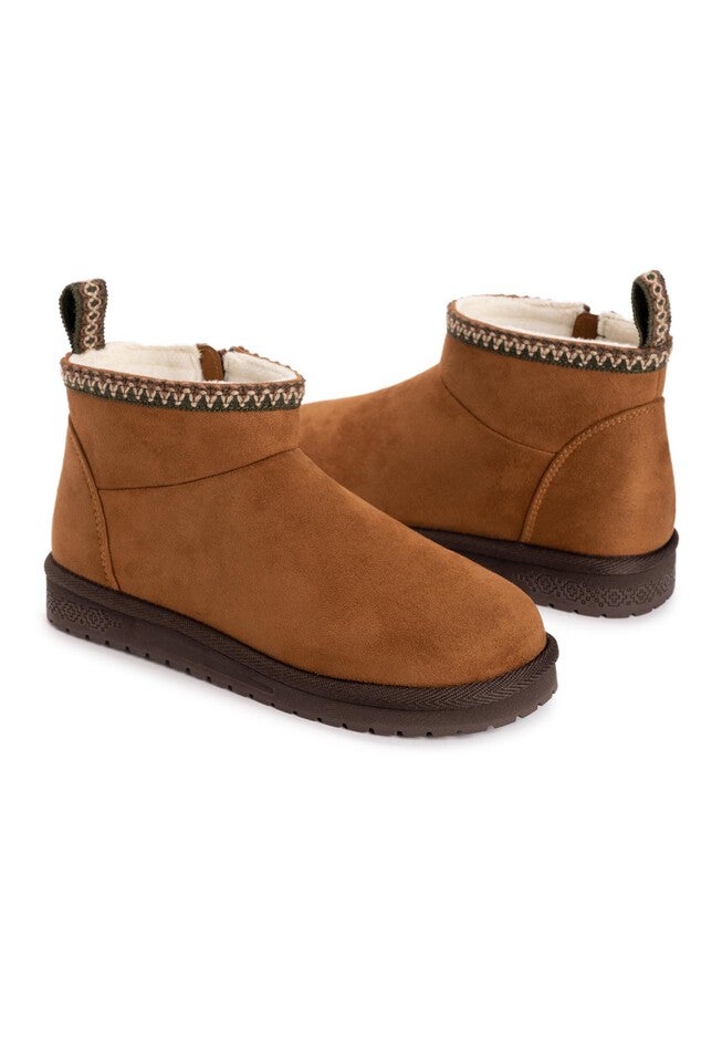 Larissa Boot, , alternate image number null
