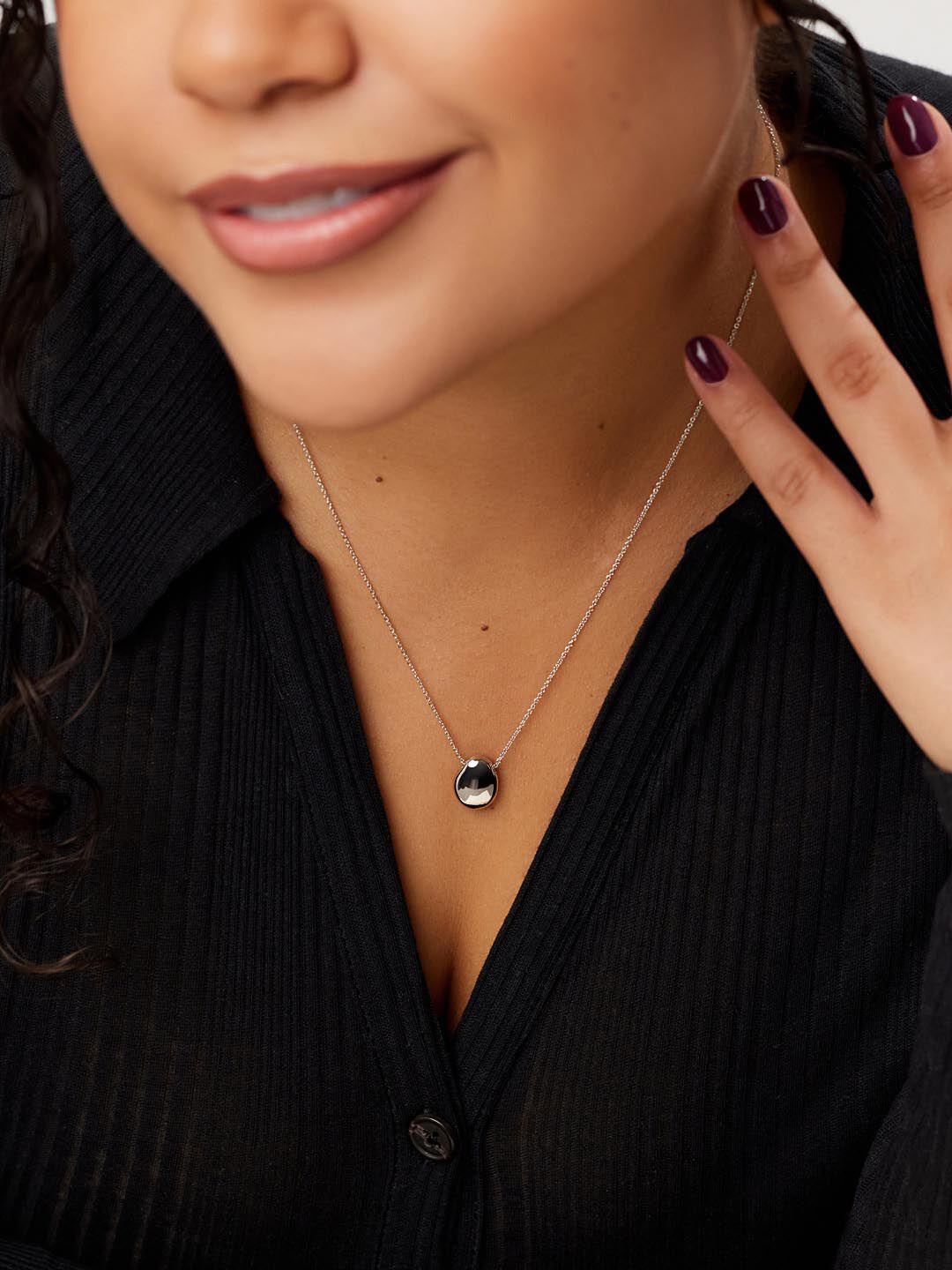 Pebble Mini Pendant Necklace, SILVER, alternate image number 3