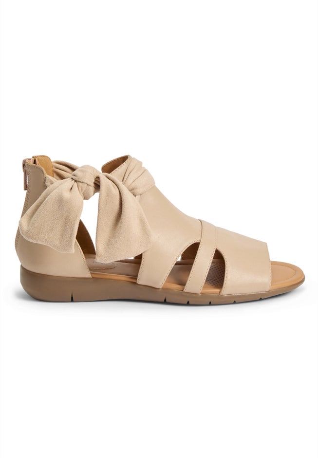 The Annika Shootie image number 4