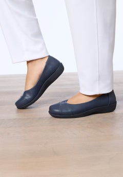 The Gab Faux Leather Slip On Flat