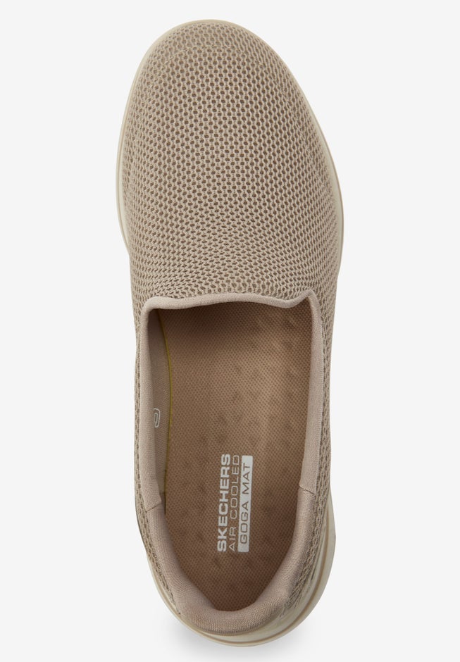 The Go Walk Slip-On image number null