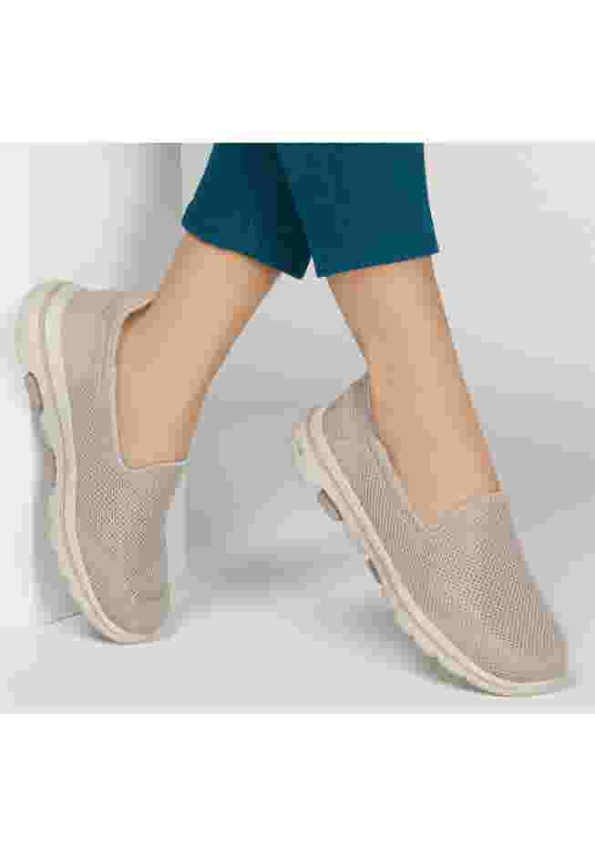 The Go Walk Slip-On image number 7