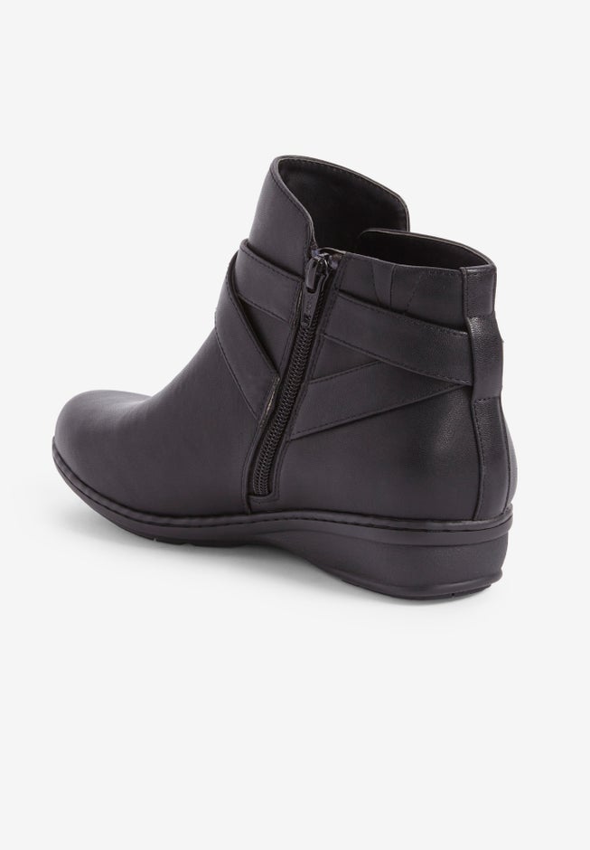 The Bronte Bootie image number 1