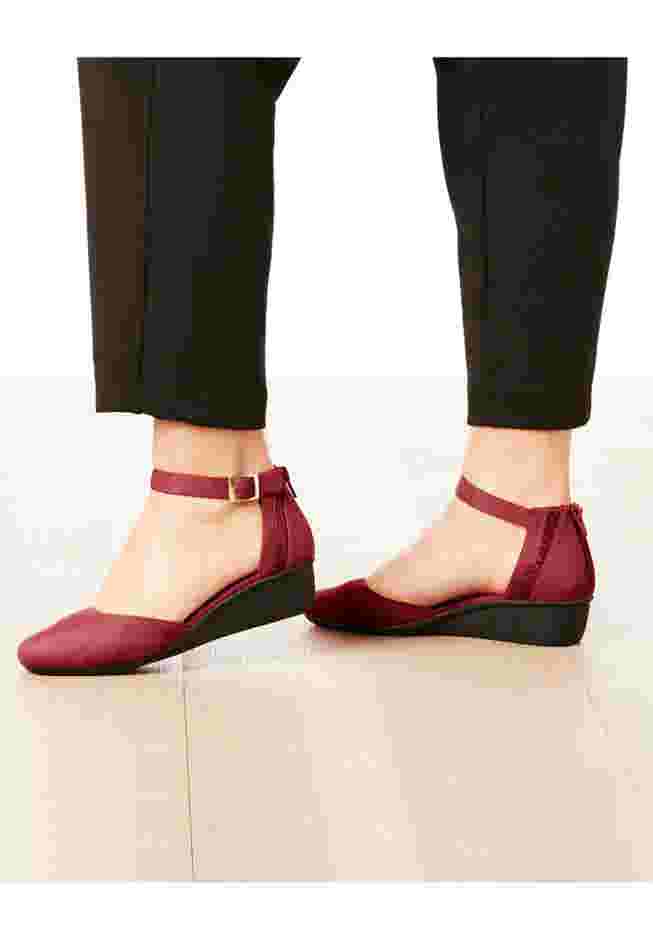 The Aurelia Pump image number 3