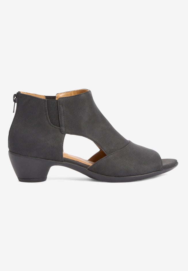 The Ophelia Shootie image number 3