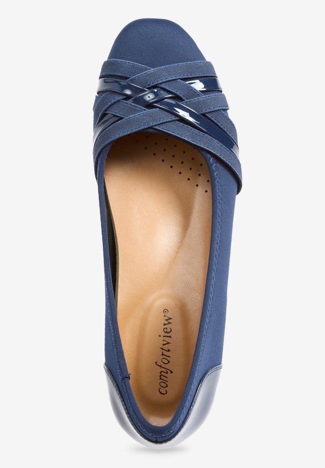 The Quinlan Slip On Pump image number 4