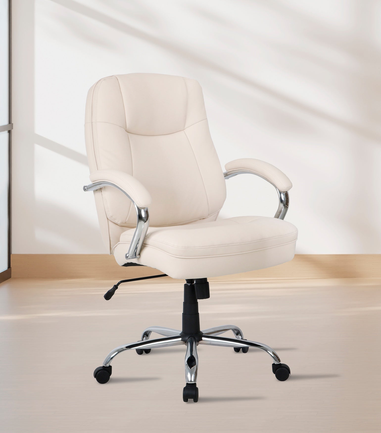 500 lbs. Weight Capacity Women&rsquo;s Office Chair image number 0