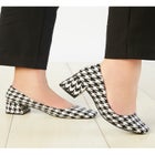 The Marisol Pump image number null