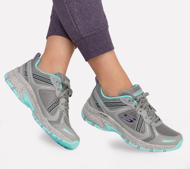 The Hillcrest Walking Trail Sneaker image number 6
