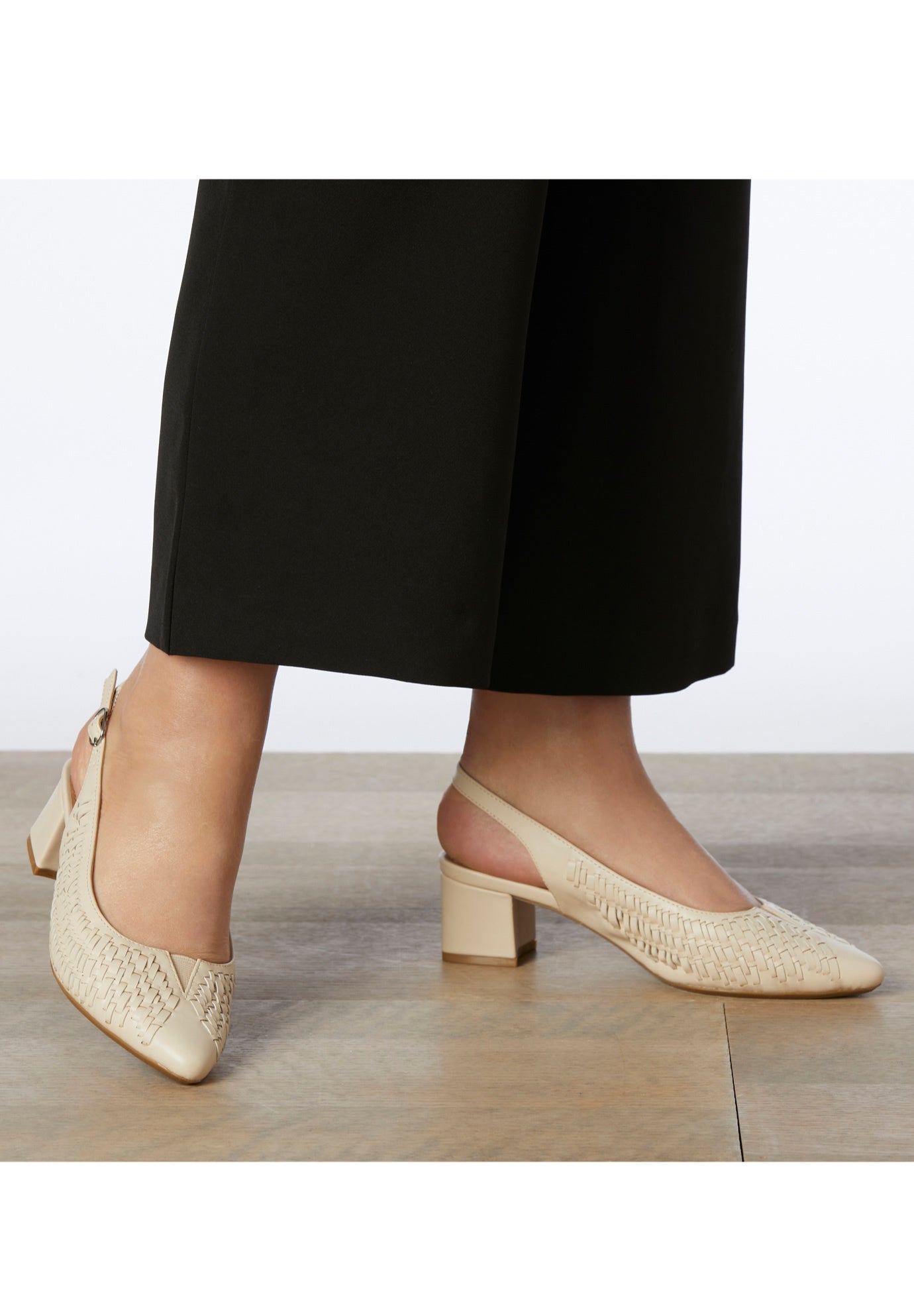 The Makena Slingback image number 6