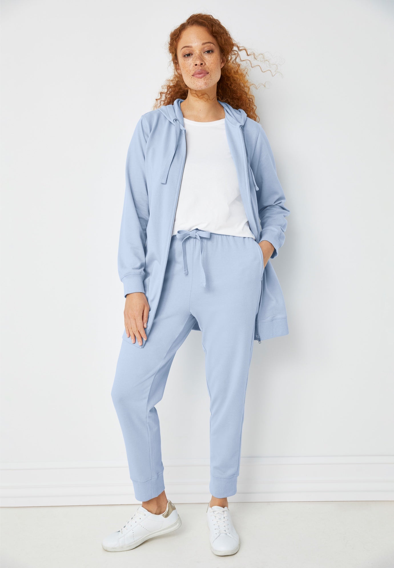 French Terry Drawstring Elastic Waistband Jogger image number 2