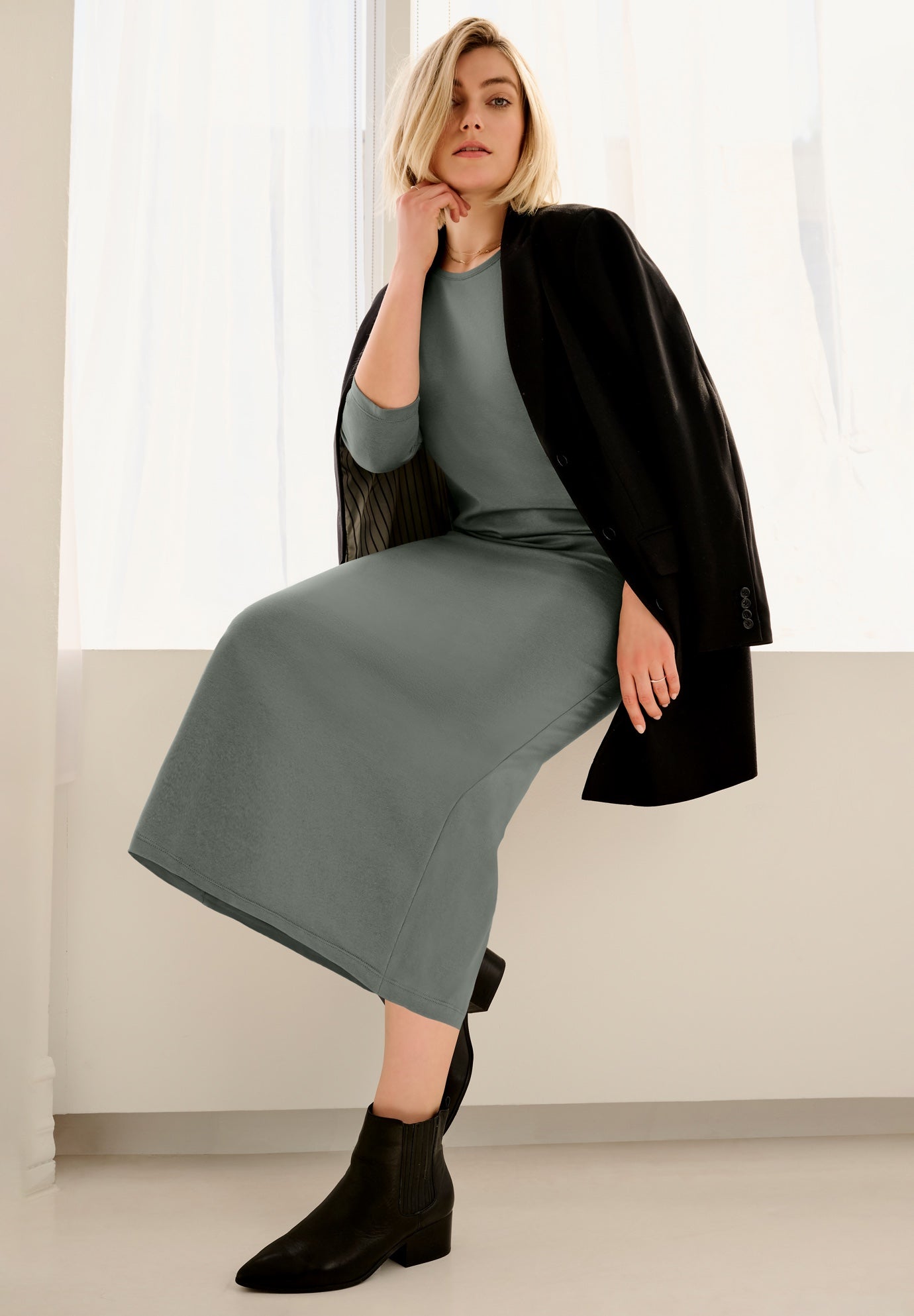 Cotton Spandex Crew Neck 3/4 Sleeve Maxi Dress image number 1