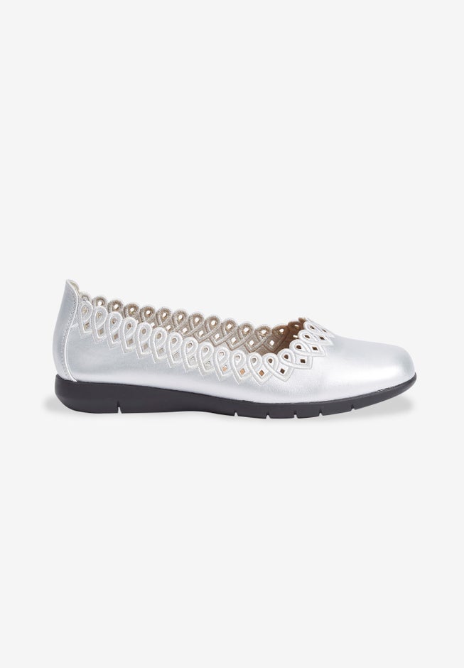 The Vivi Slip On Flat image number 3