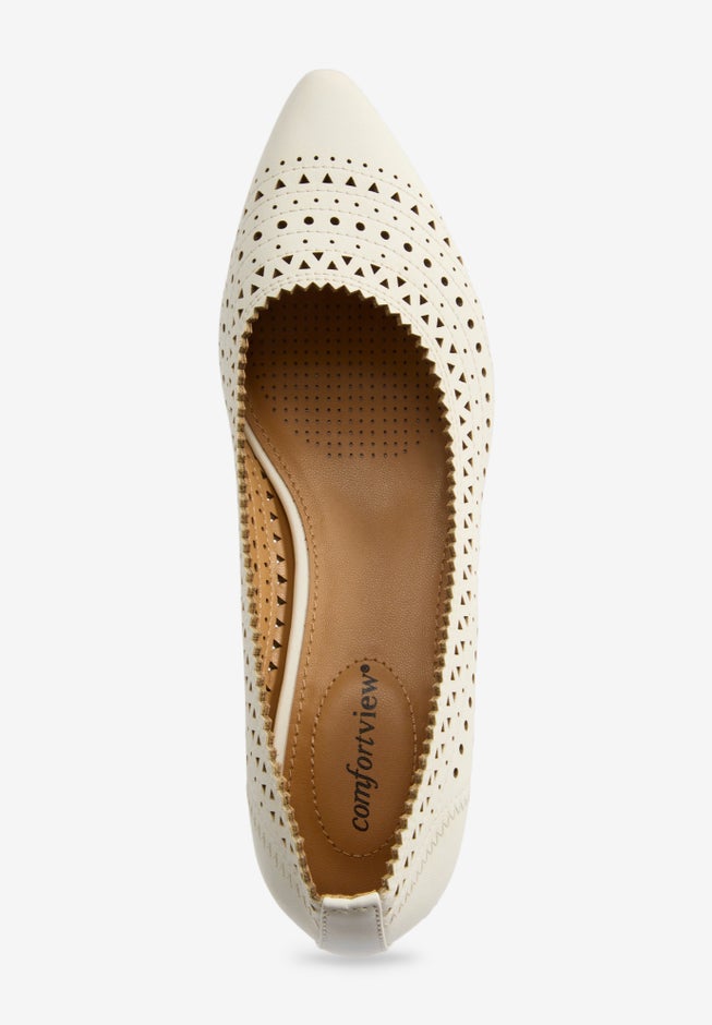 The Knightly Slip On Pump image number 4