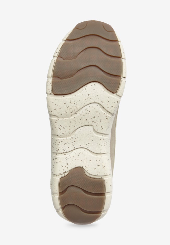 The Cheren Trail Sneaker image number 2